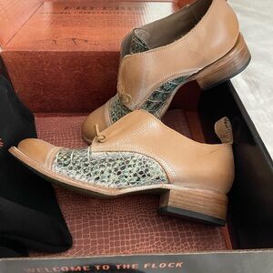 Freebird leather boot shoes.